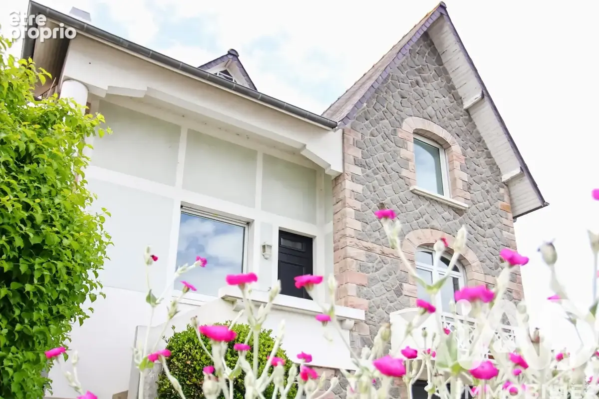 Photo 1 - Maison à LAMBALLE