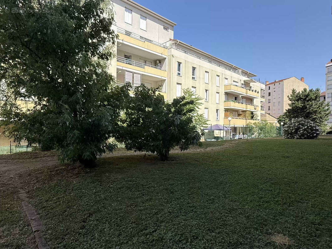 Appartement à VILLEURBANNE