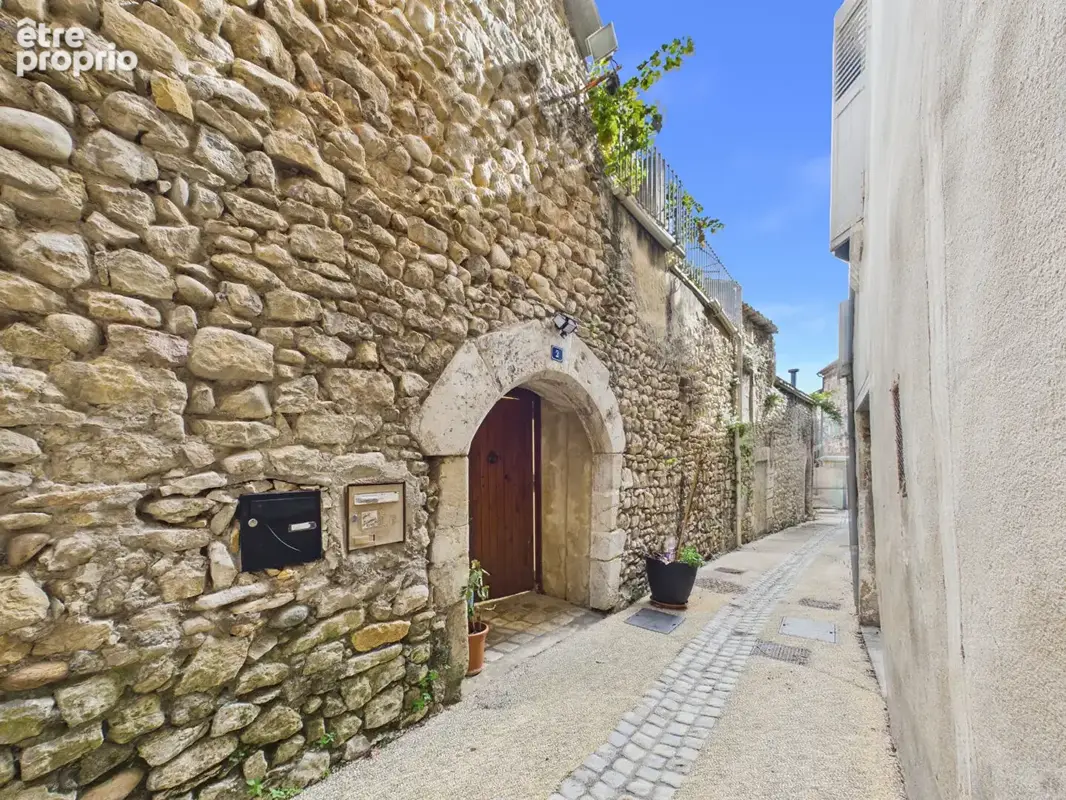 Immeuble Bourg Saint Andeol - photo 3