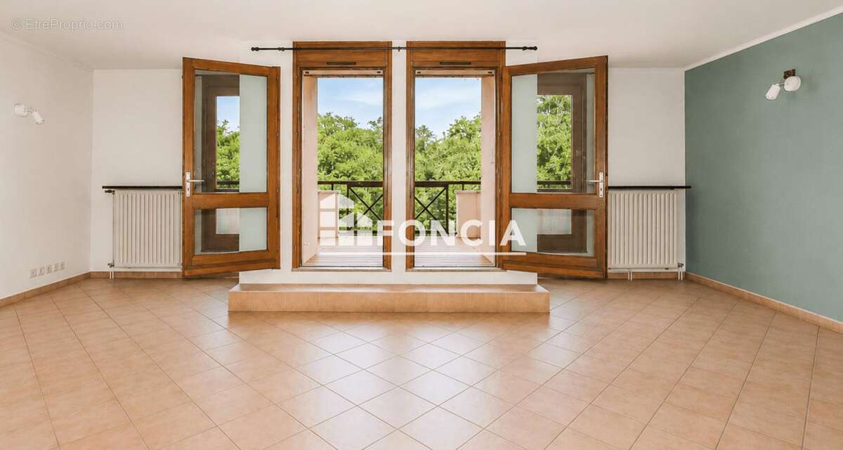 Francheville, T4 avec terrasse et 3 stationnements - photo 15