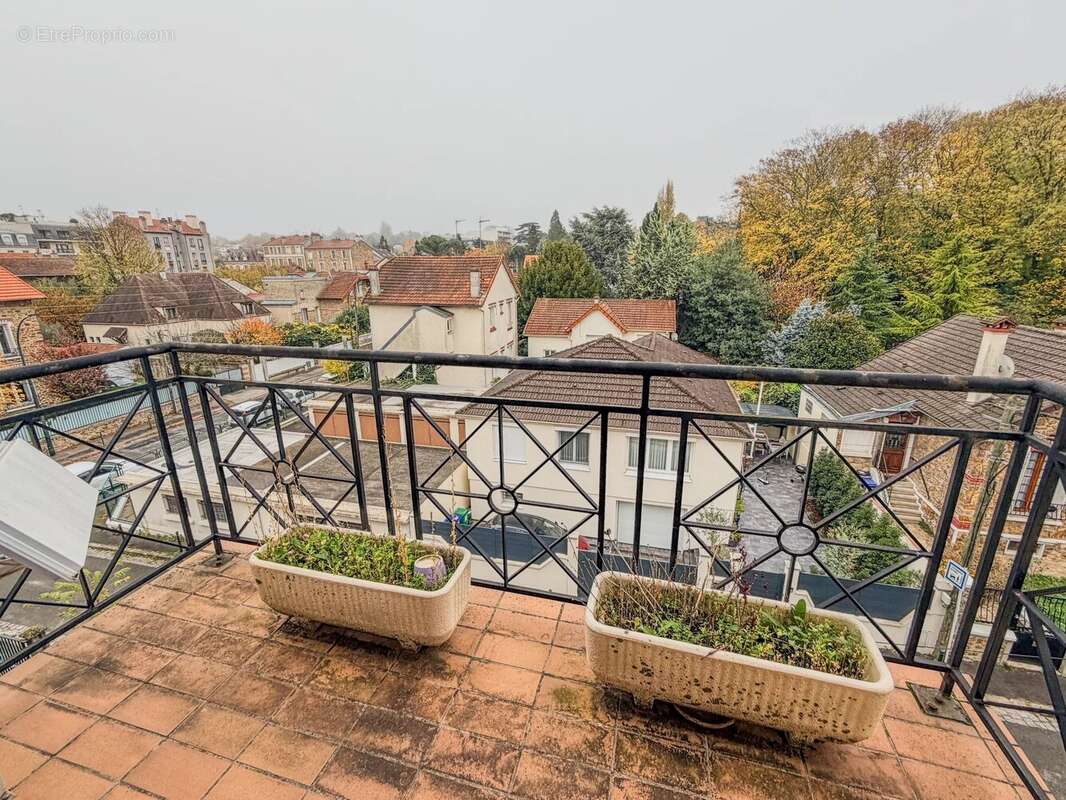 Appartement à LE RAINCY