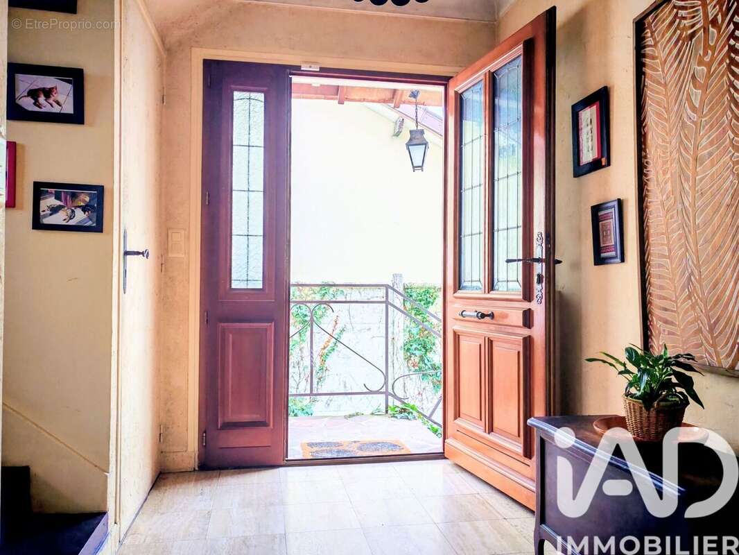 Photo 4 - Maison à LIVRY-GARGAN