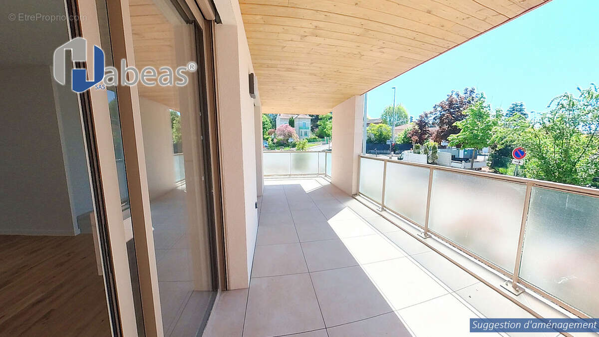 Appartement à SAINTE-FOY-LES-LYON