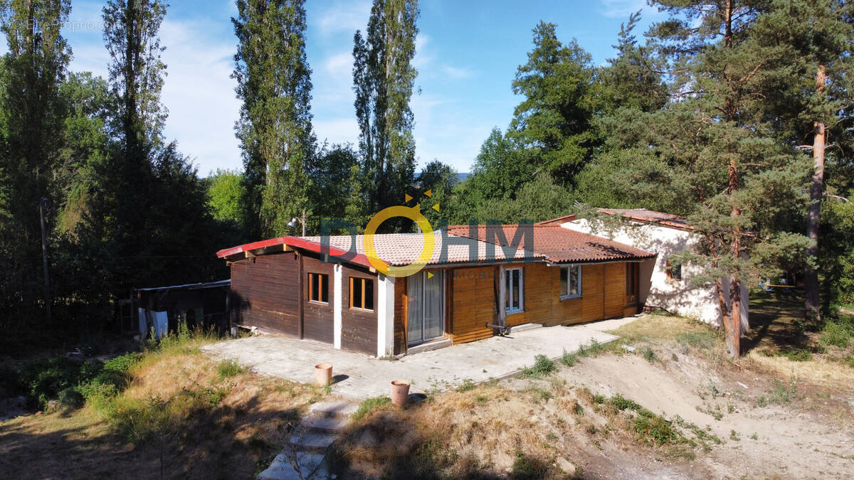 Maison de 130 M2, 3 chambres, un chalet indépendant, un étang - photo 2