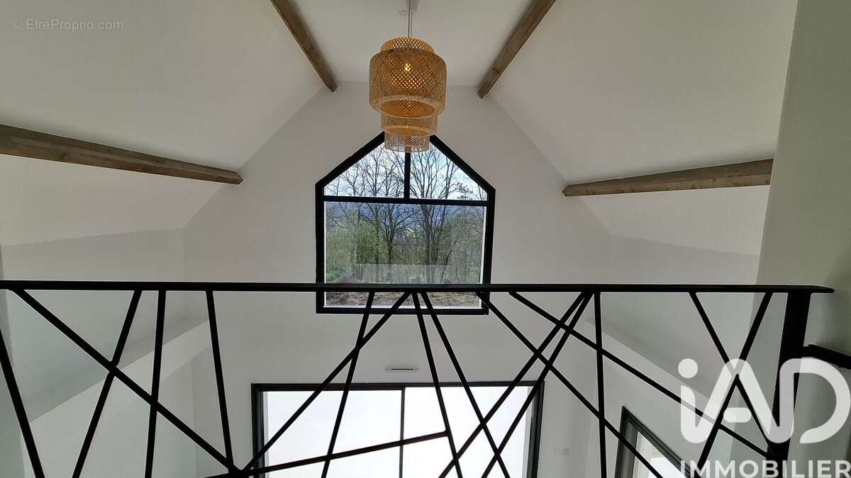 Maison 200 m² à Mesnil-Sur-L'estree  - photo 4