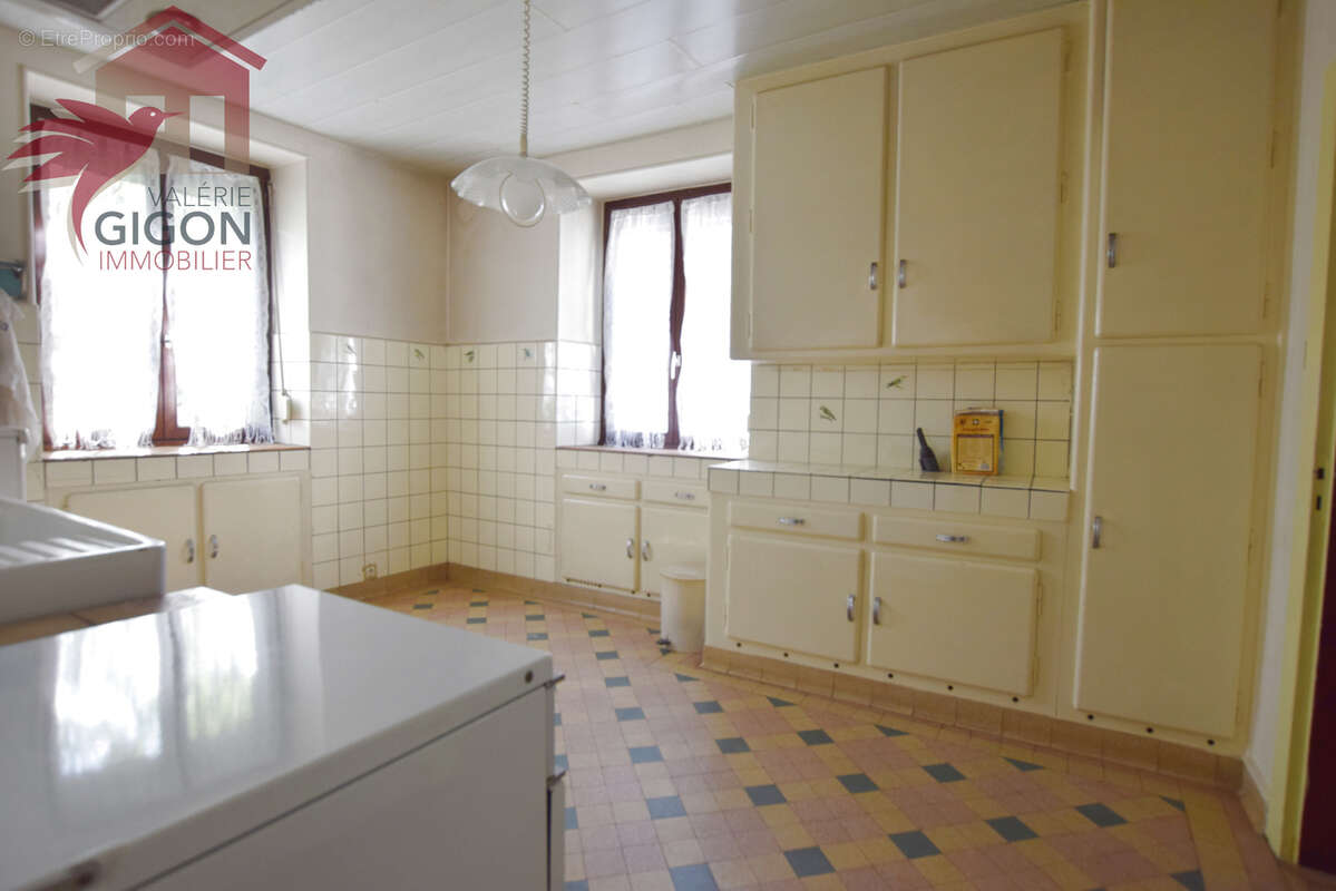 Appartement à NOMMAY