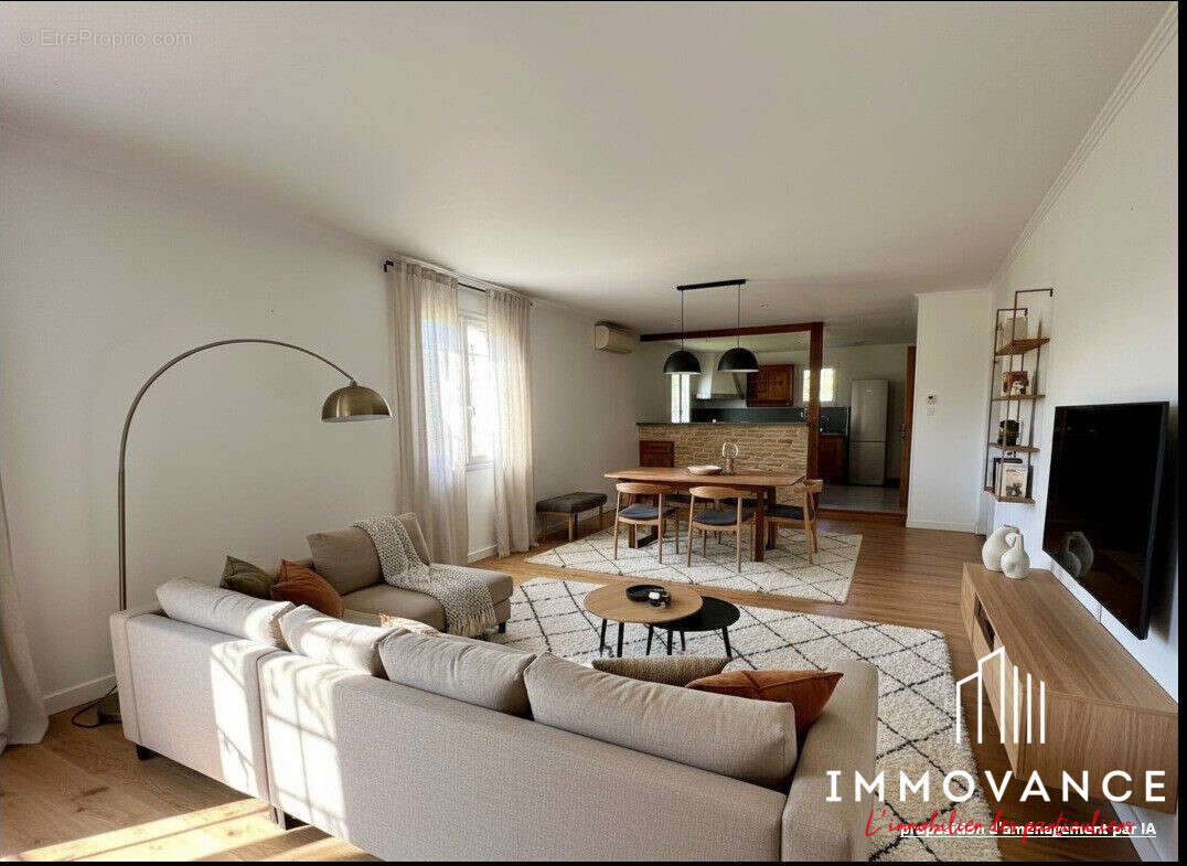 Maison à SAINT-MATHIEU-DE-TREVIERS