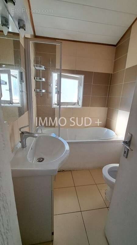 Appartement à VIZILLE