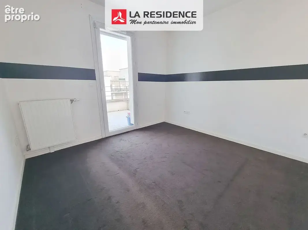 Appartement 3 pièces 55 m² à vendre à Stains (93240) - photo 9