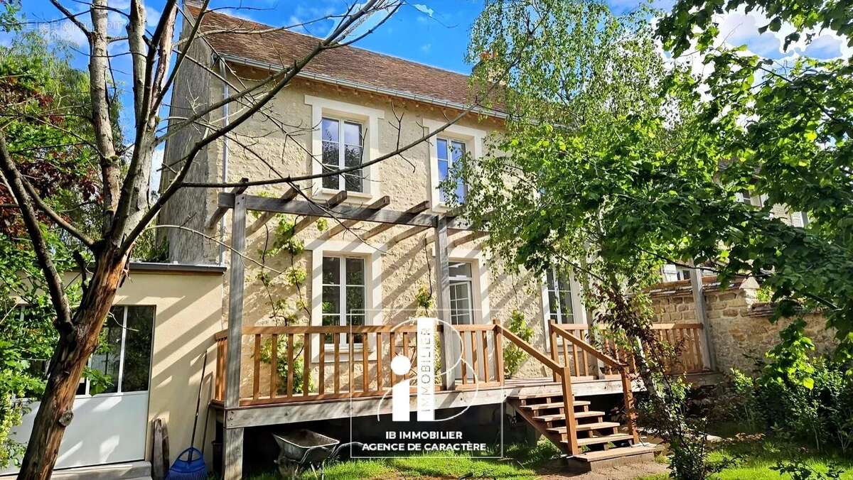 Maison à BOURRON-MARLOTTE