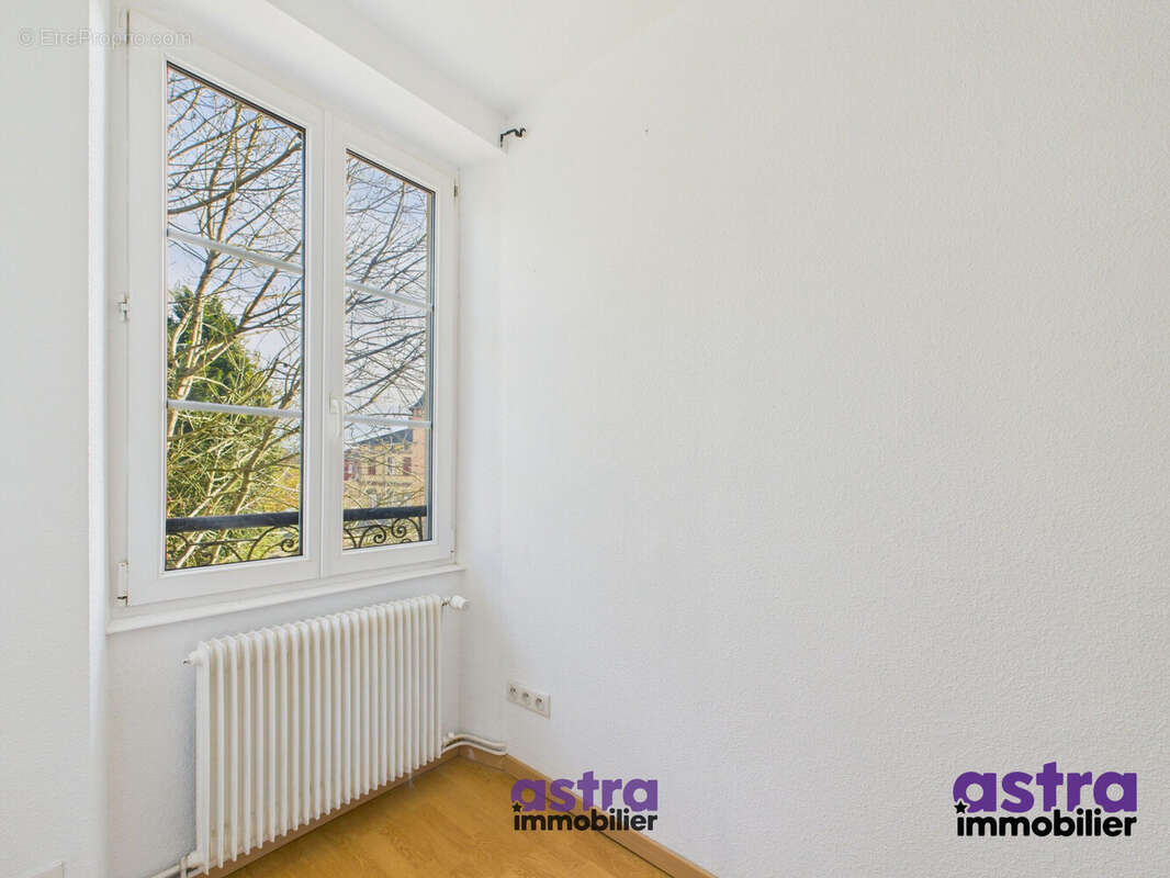 Appartement à MONTREUX-VIEUX