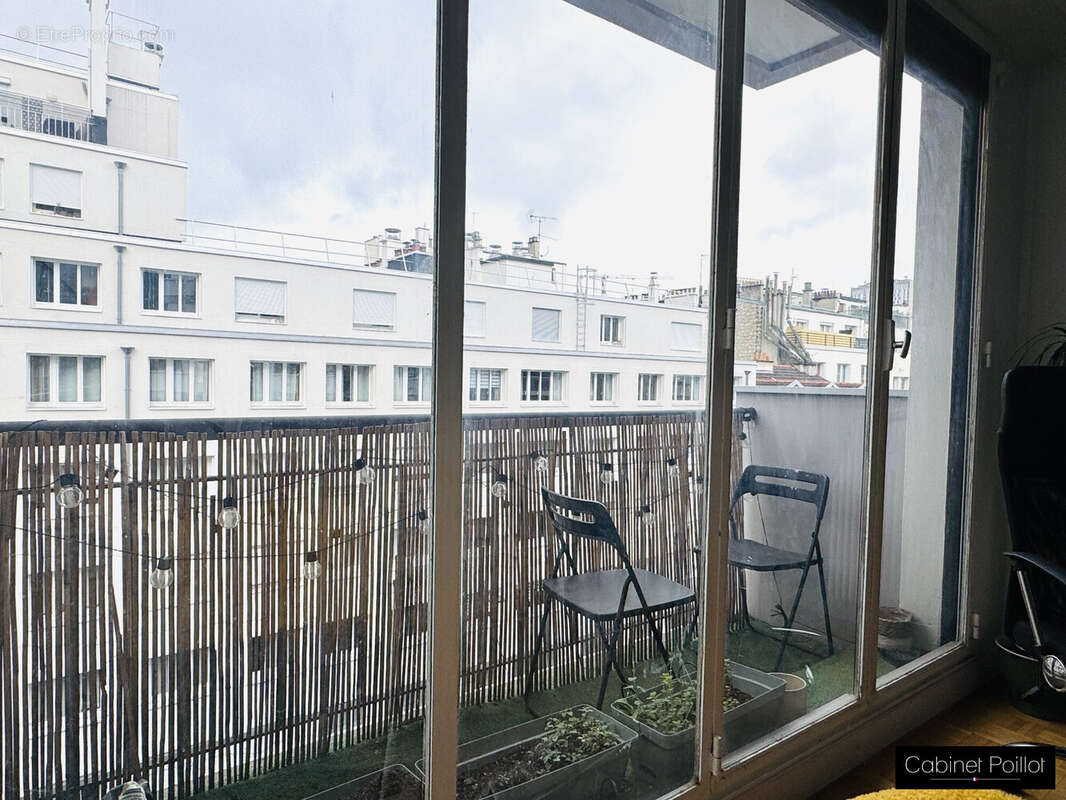 Appartement à PARIS-15E