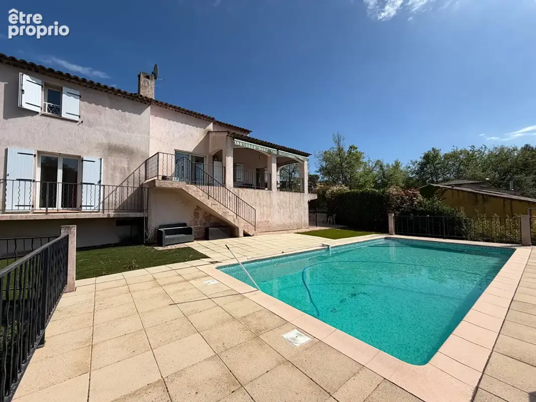 Maison à LA GAUDE