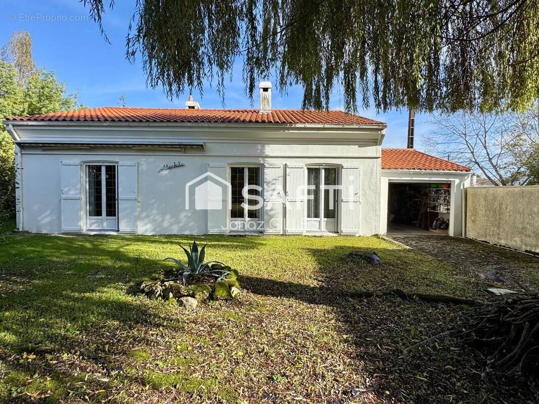 Photo 1 - Maison à LE CHATEAU-D'OLERON