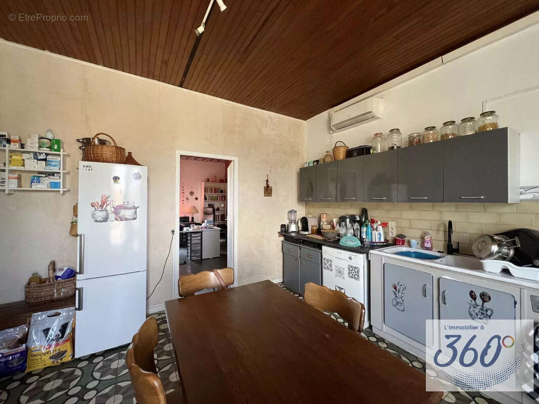 Maison 386 m² à Louhans  - photo 7