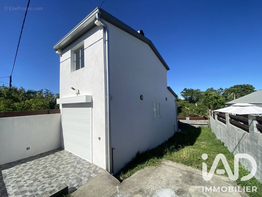 Photo 1 - Maison à LE TAMPON