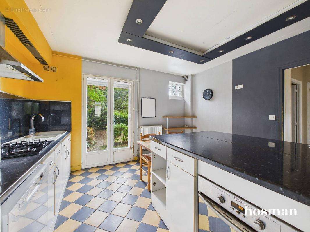 Maison à CARBON-BLANC