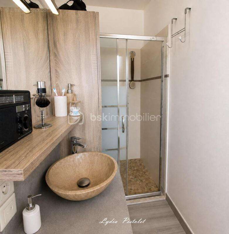 NOUVEAU - EN EXCLUSIVITÉ À Apt en Luberon (84400) - Une maison récente au charme authentique de la Provence - photo 17