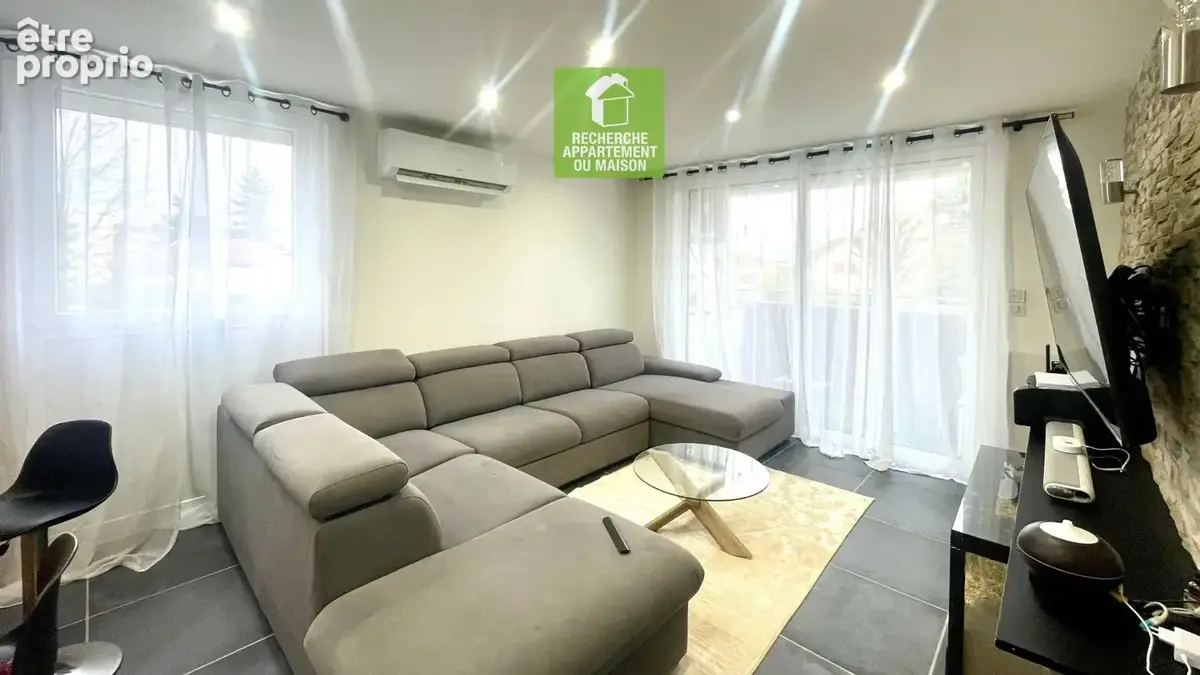 Appartement à LA VERPILLIERE