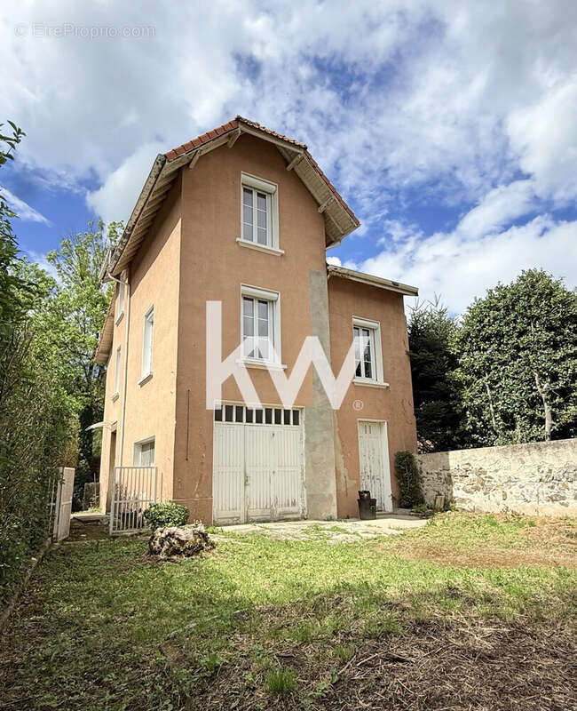 Maison 160 m² à Aurec-Sur-Loire  - photo 3