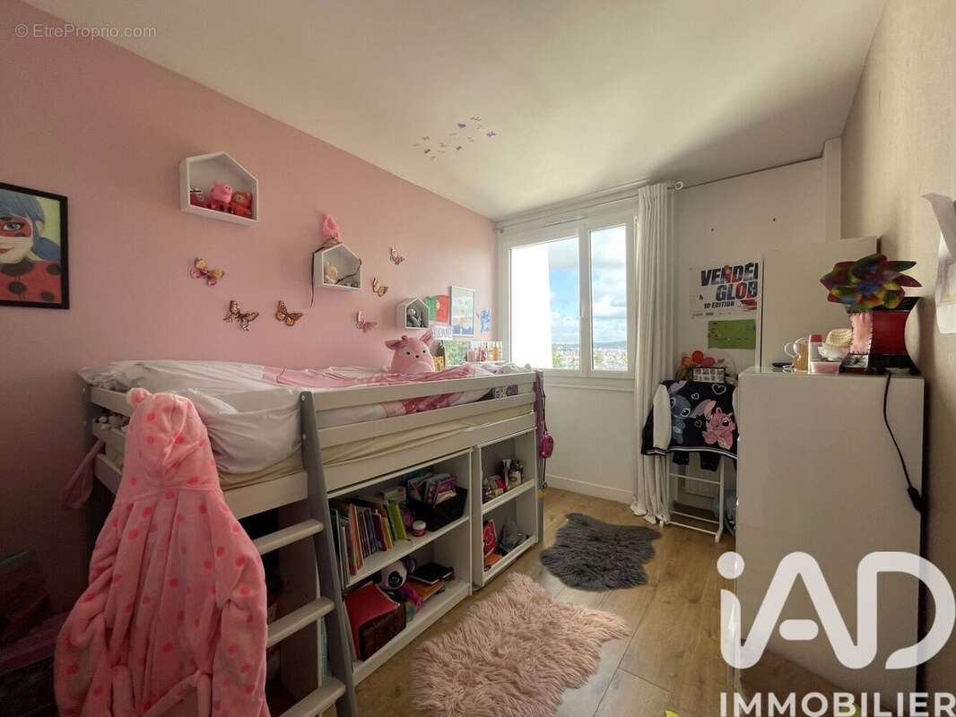 Photo 6 - Appartement à TAVERNY