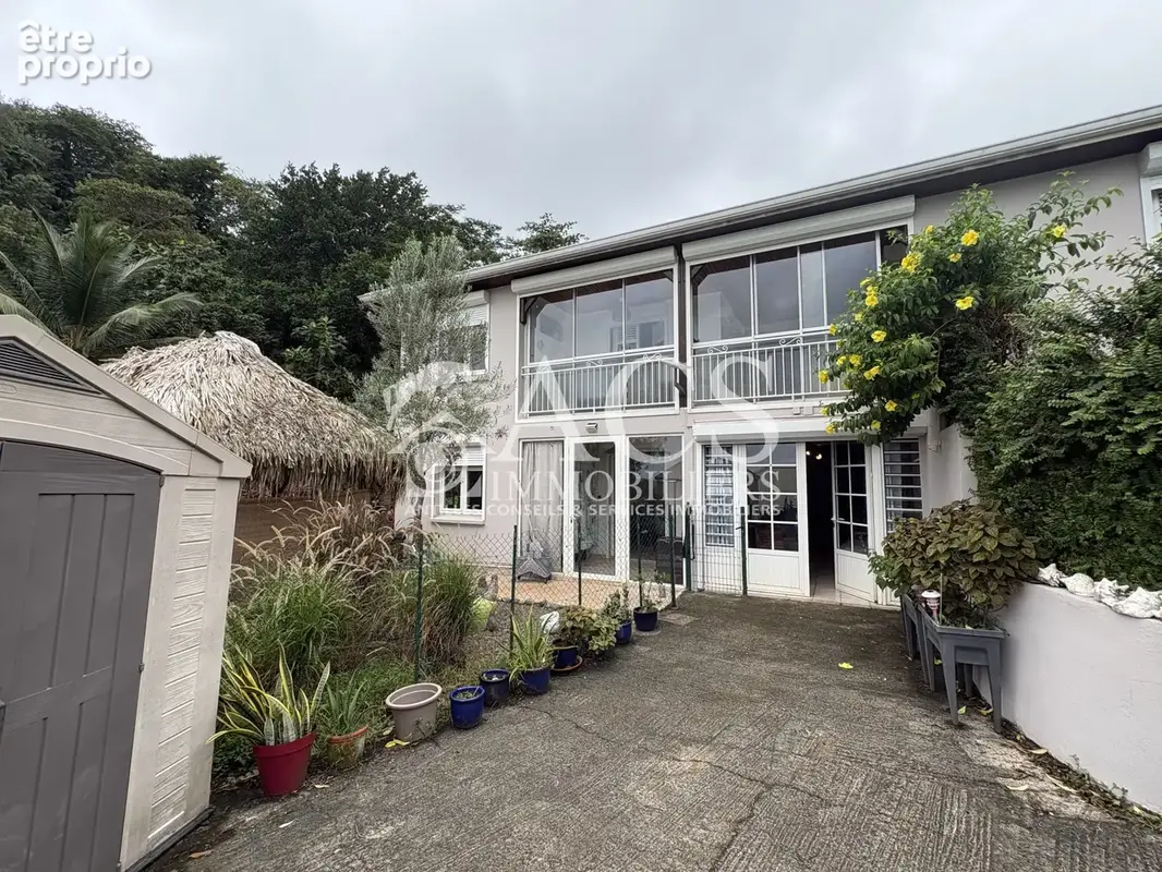 Photo Maison à Sainte-Marie au prix de 399 000€
