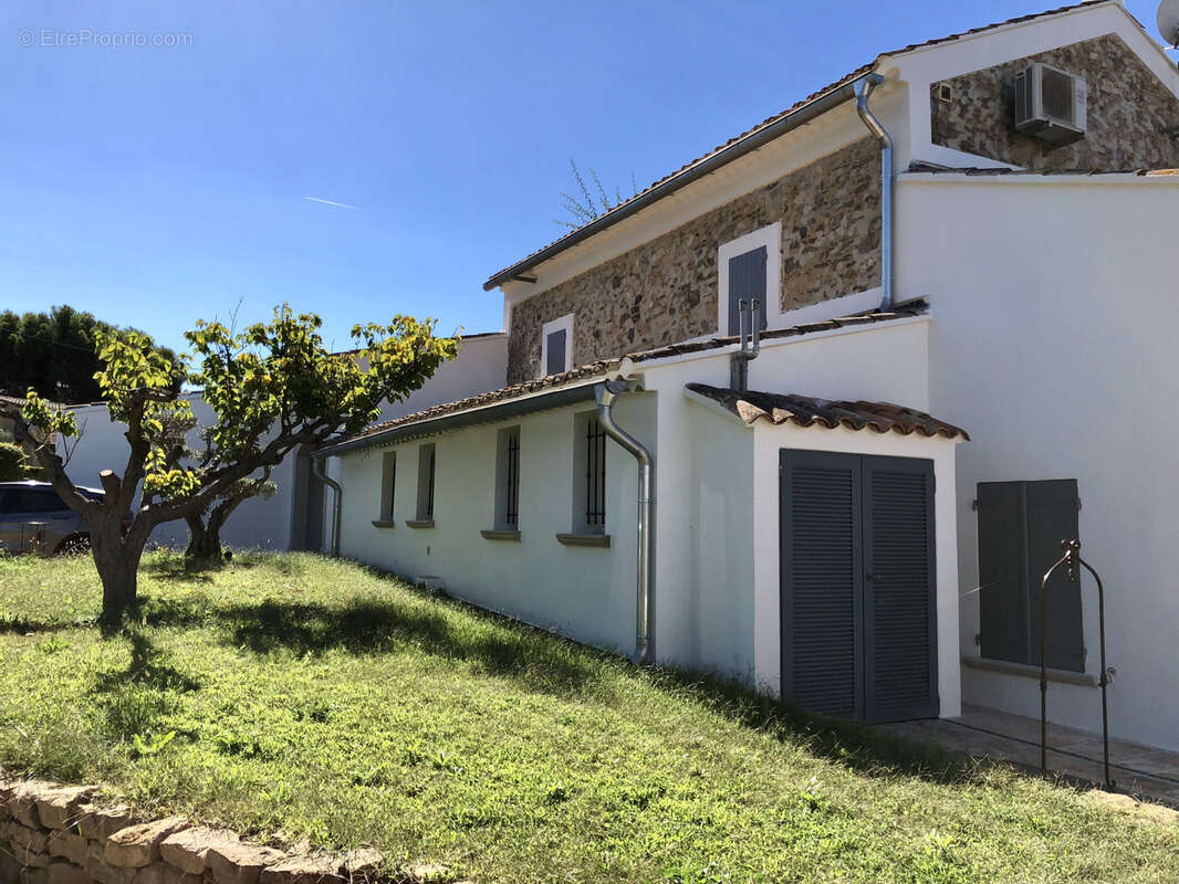 Maison à SIX-FOURS-LES-PLAGES