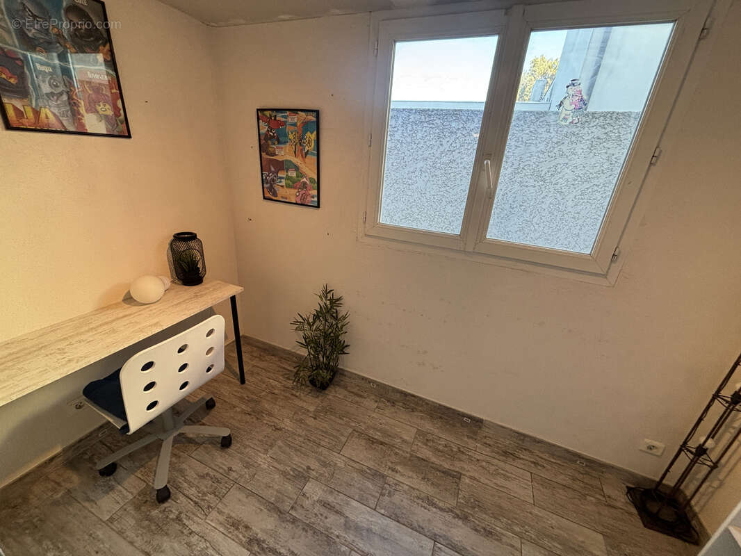 Maison à GALLARGUES-LE-MONTUEUX