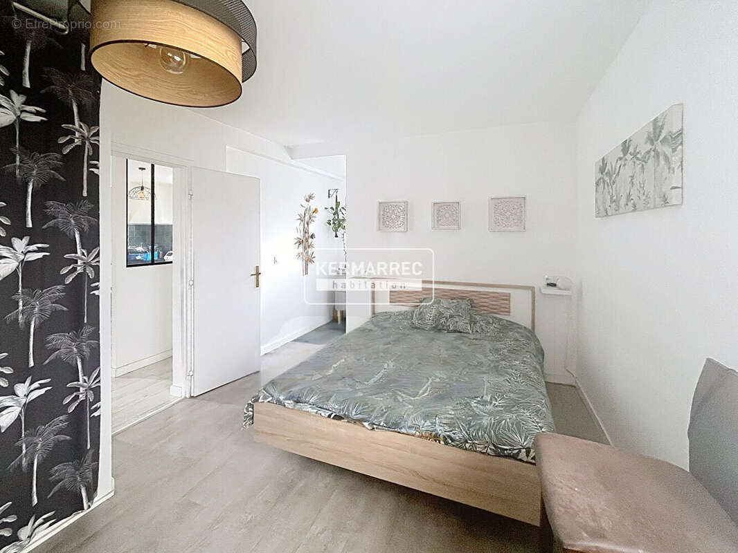 Maison à SAINT-ERBLON