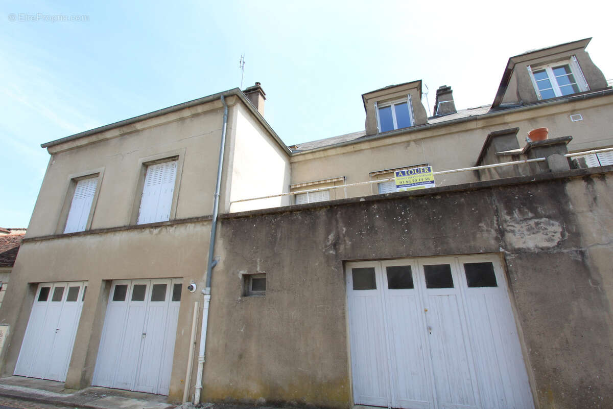 Appartement à LA CHARITE-SUR-LOIRE