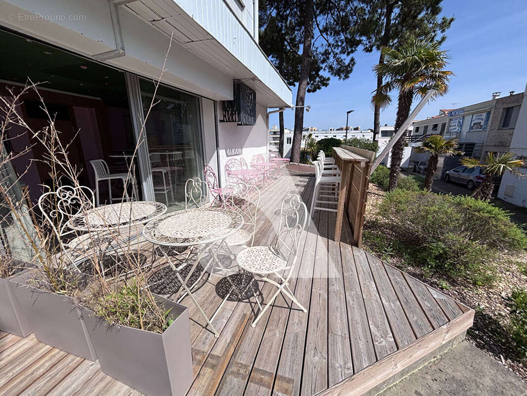 Commerce à LES MATHES