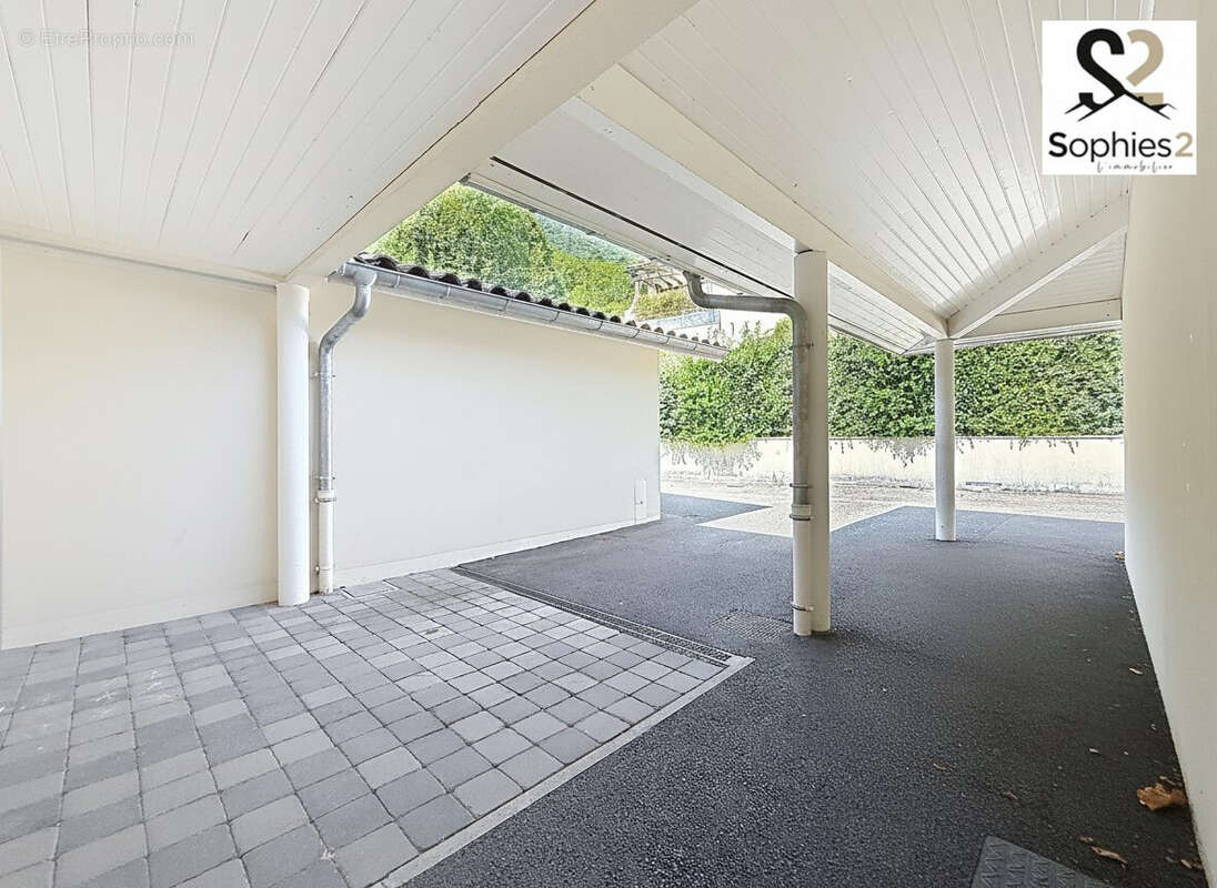 Maison 91 m² à Claix  - photo 4