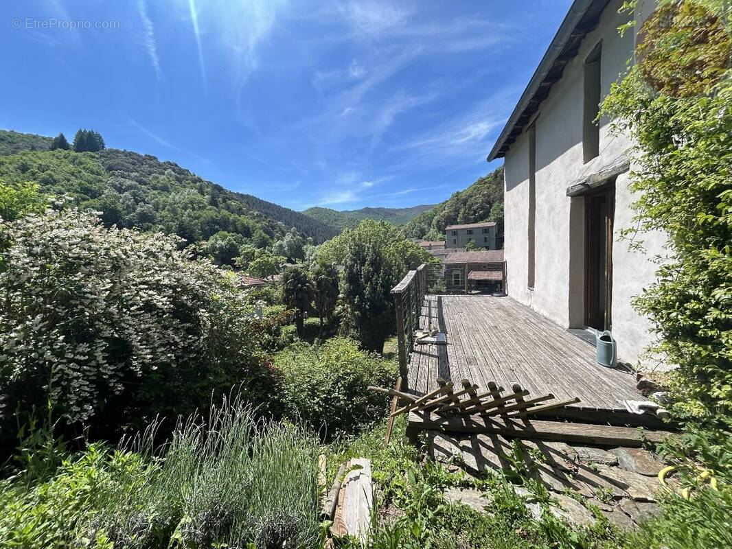 Maison à LES PLANTIERS