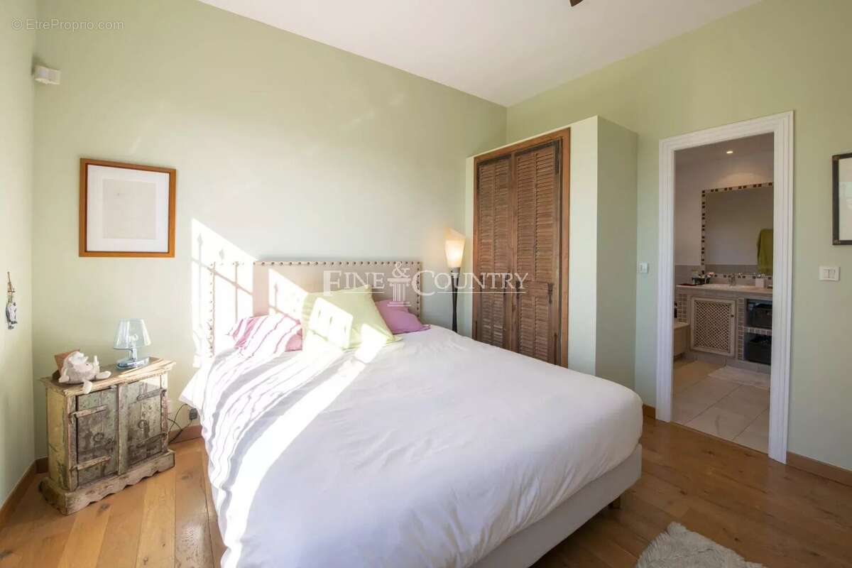 Maison à LA COLLE-SUR-LOUP