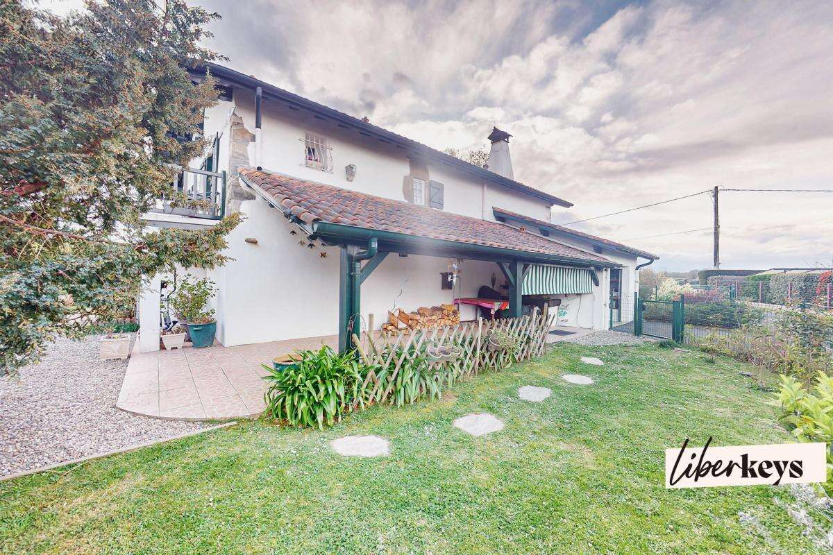 Maison à USTARITZ