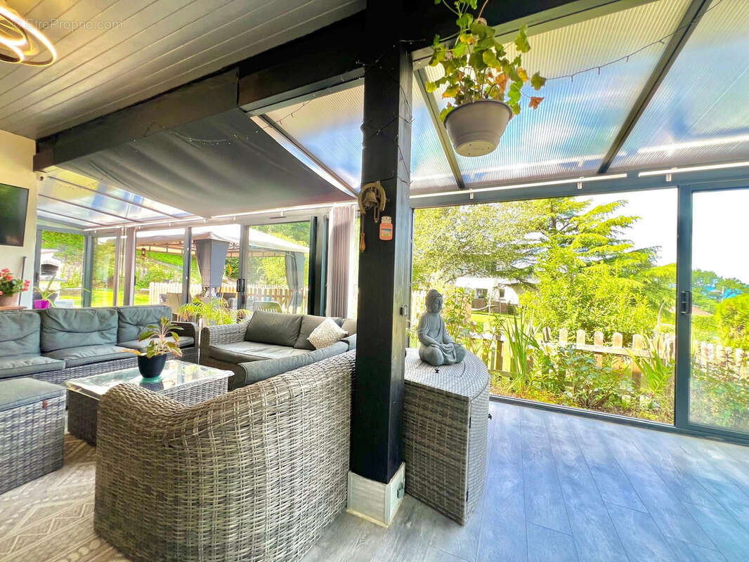 Maison de 180 m2 avec piscine - photo 3