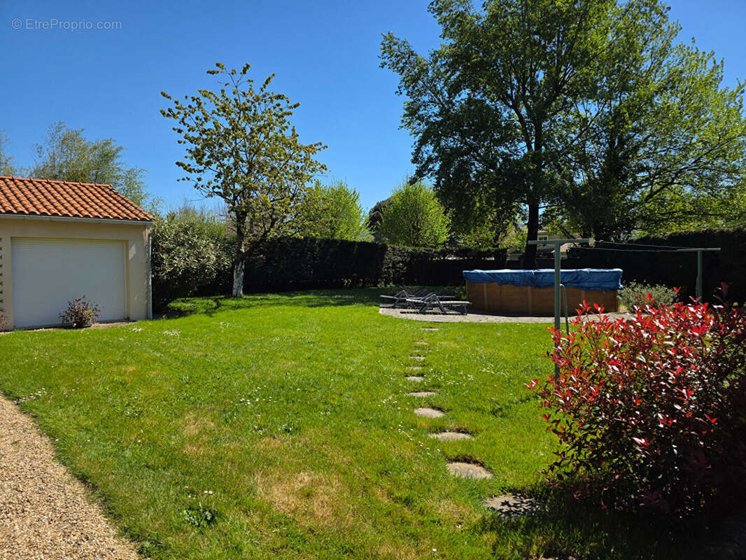 Maison à PONT-DE-LARN