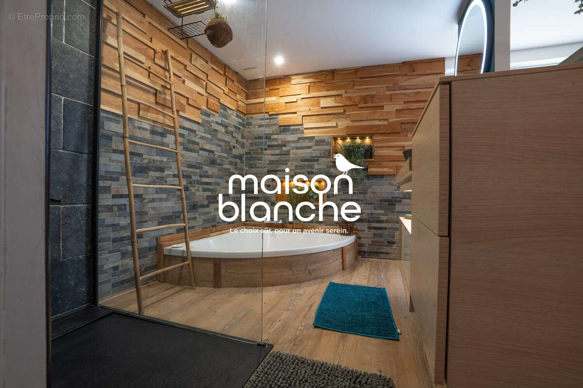 Maison 165 m² à La Tranche-Sur-Mer  - photo 6