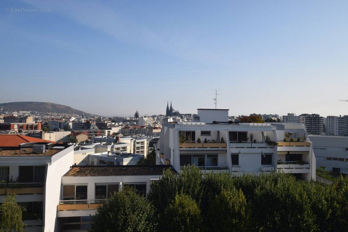 Appartement à CHAMALIERES