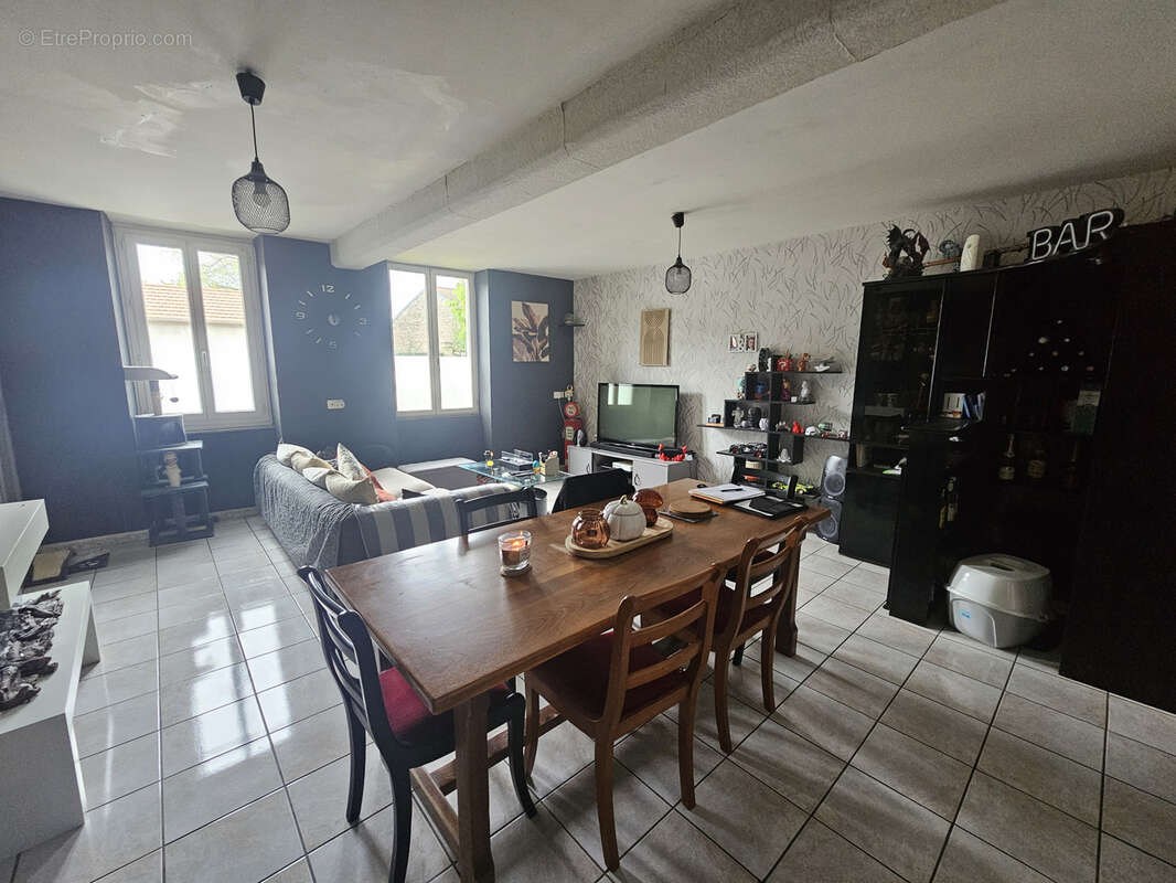 Maison à GANNAT