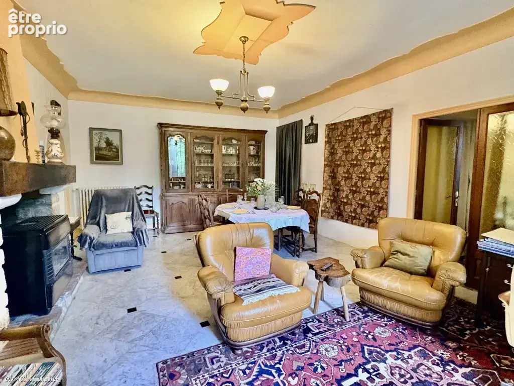 Très Beau Logis avec 6 chambres et Grand Terrain près de Ruffec - photo 10