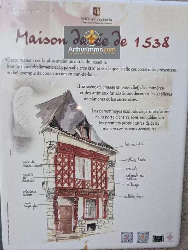 Maison à JOSSELIN