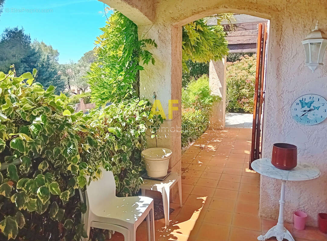 Maison à FREJUS