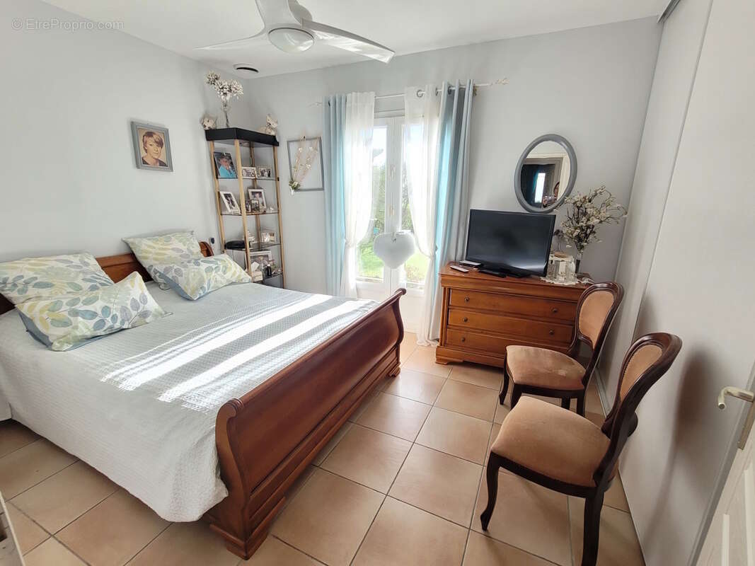 Maison à AUTIGNAC