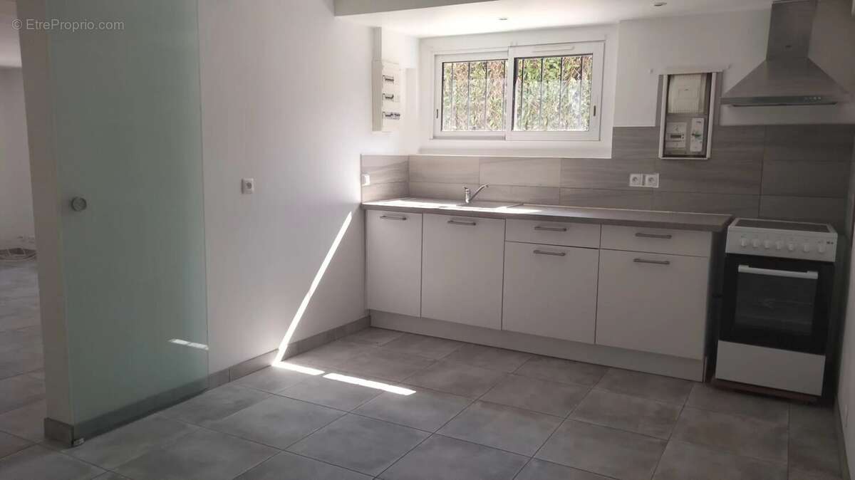 Maison à LA VILLEDIEU-DU-CLAIN