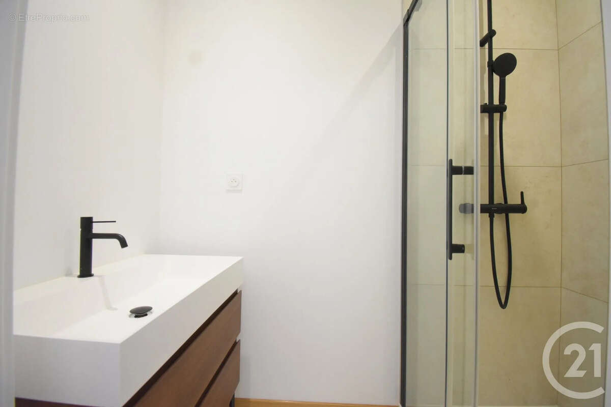 Appartement 20 m² à Vichy  - photo 4
