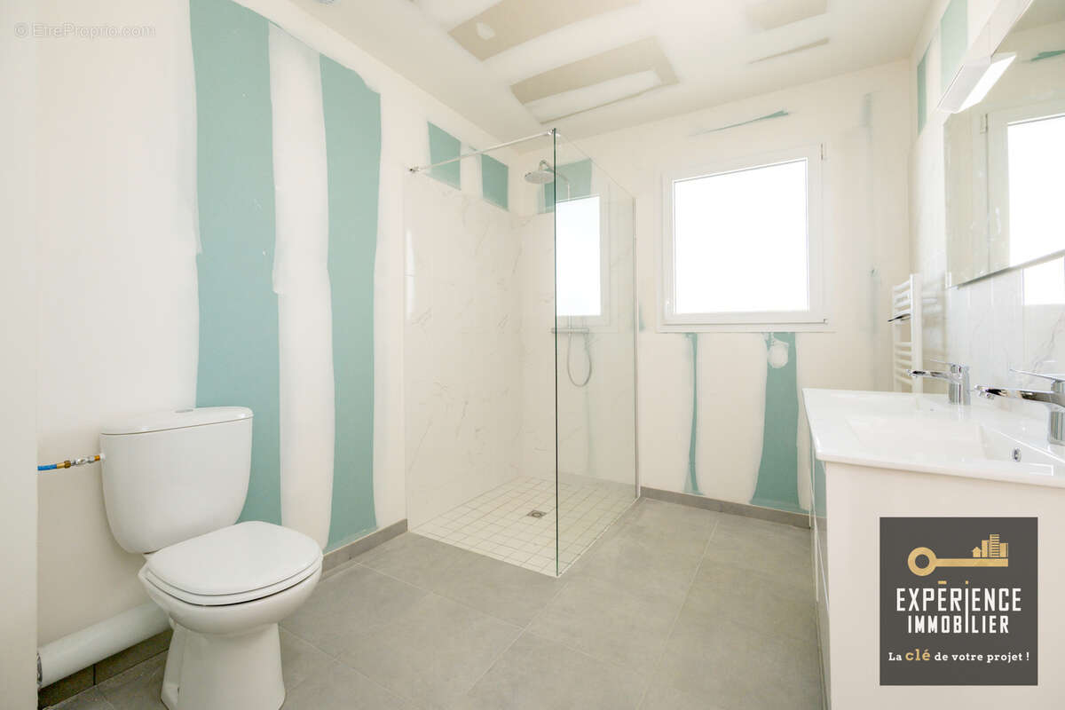 Maison à LE QUILLIO