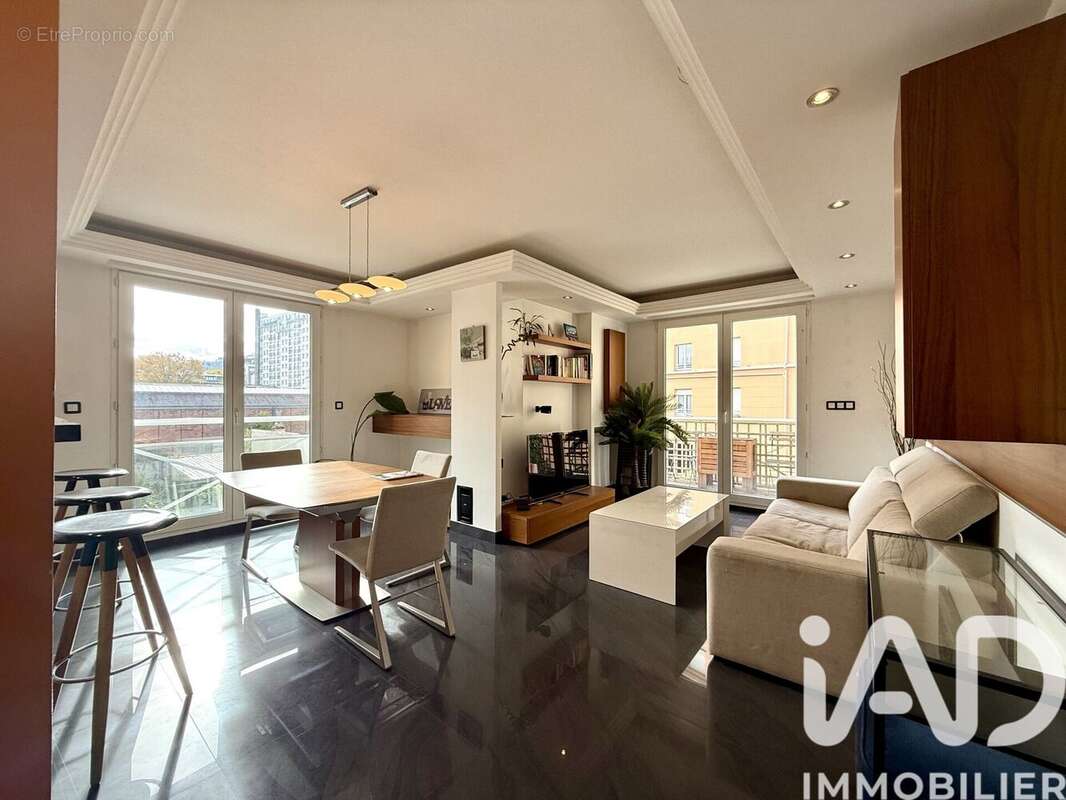 Photo 3 - Appartement à VILLEJUIF