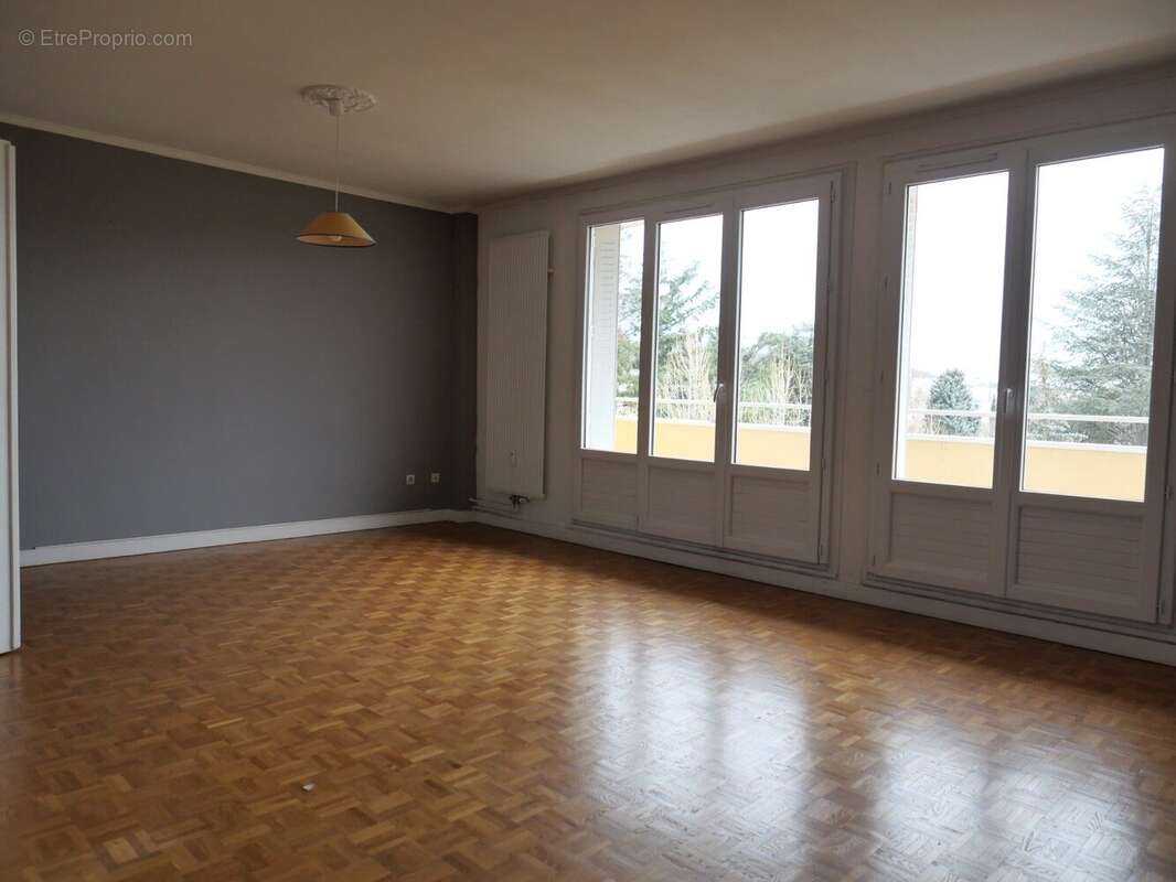 Appartement 79 m² à Francheville  - photo 3