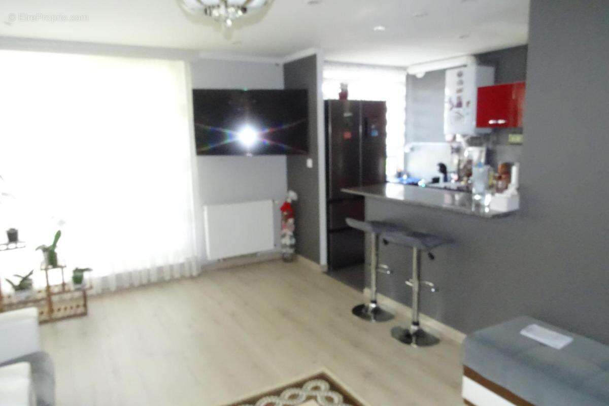 Appartement à FOUGERES